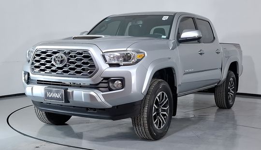 Toyota • Tacoma