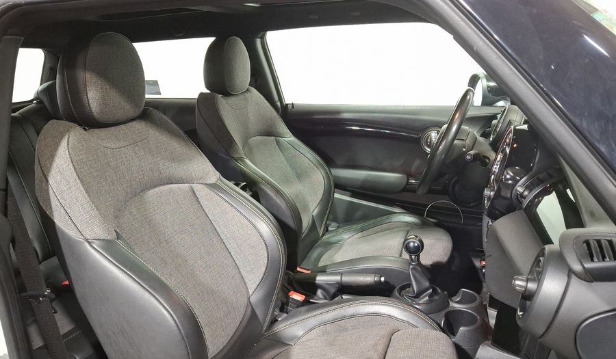 Mini Cooper 1.5 COOPER CHILI Hatchback 2019