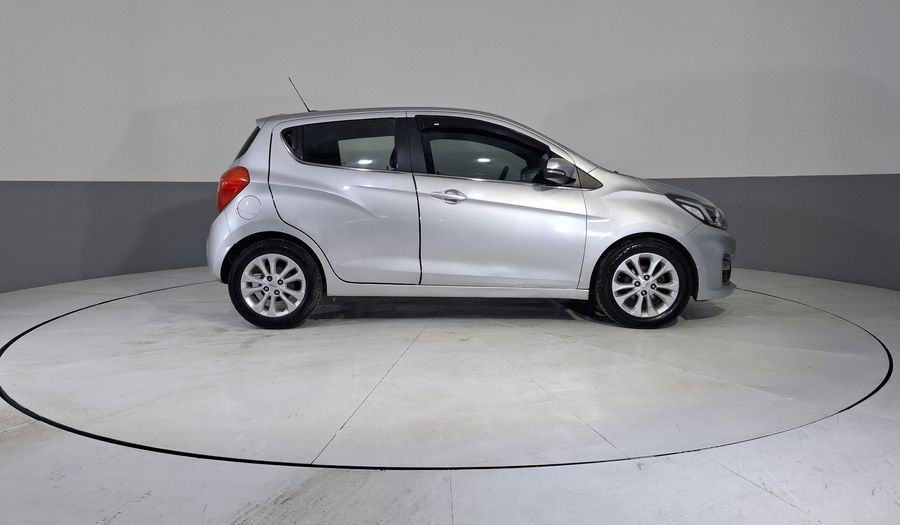 Chevrolet Spark 1.4 PREMIER C Hatchback 2021