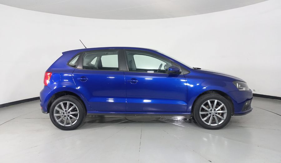 Volkswagen Polo 1.6 COMFORTLINE PLUS Hatchback 2020