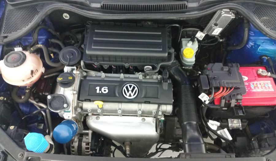 Volkswagen Polo 1.6 COMFORTLINE PLUS Hatchback 2020