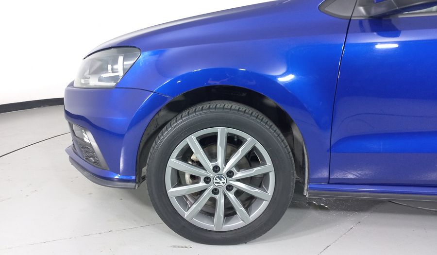 Volkswagen Polo 1.6 COMFORTLINE PLUS Hatchback 2020