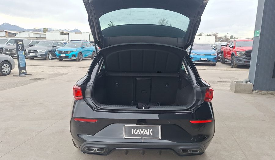 Cupra Leon 1.4T AUTO Hatchback 2025