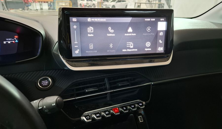 Peugeot 208 1.6L ALLURE PACK Hatchback 2024