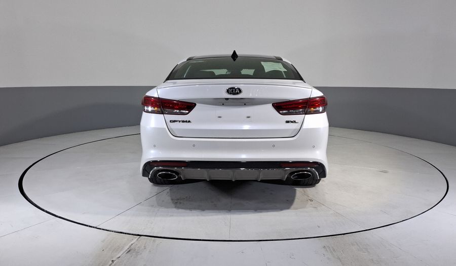 Kia Optima 2.0 TURBO GDI SXL AT Sedan 2016