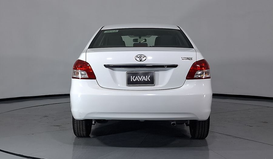 Toyota Yaris 1.5 SEDAN PREMIUM MT Sedan 2016