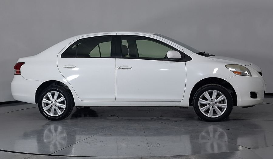Toyota Yaris 1.5 SEDAN PREMIUM MT Sedan 2016