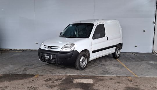 Peugeot • Partner