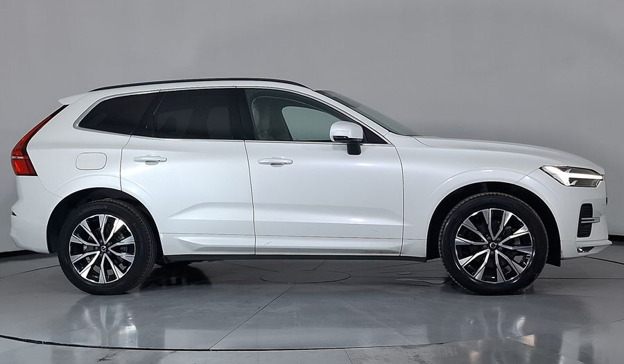 Volvo Xc60 2.0 B5 MHEV PLUS AUTO AWD Suv 2023