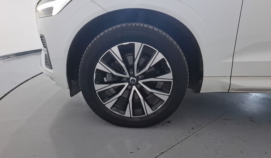 Volvo Xc60 2.0 B5 MHEV PLUS AUTO AWD Suv 2023