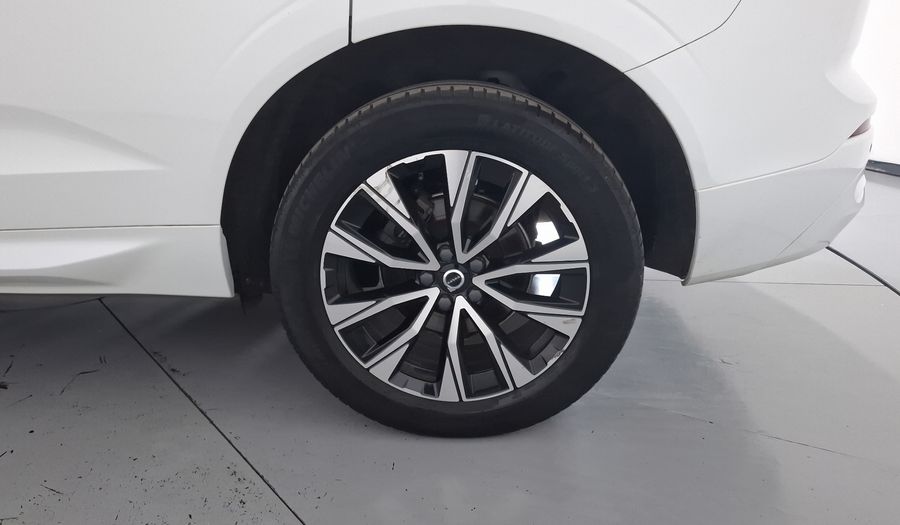 Volvo Xc60 2.0 B5 MHEV PLUS AUTO AWD Suv 2023