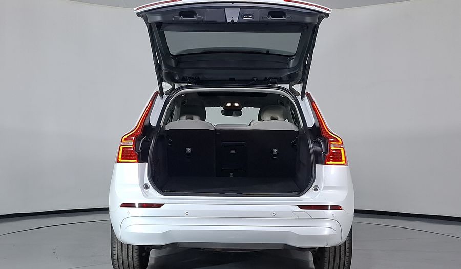 Volvo Xc60 2.0 B5 MHEV PLUS AUTO AWD Suv 2023