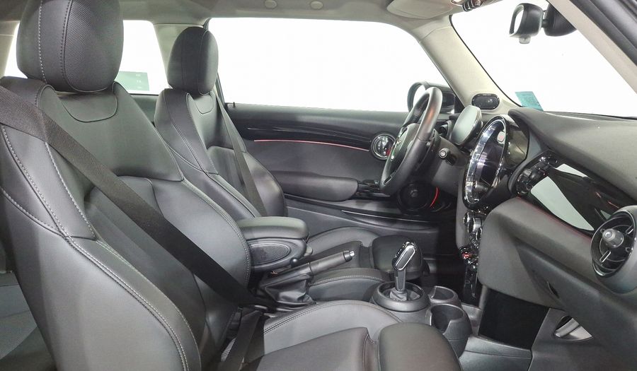 Mini Cooper S 2.0 COOPER CLASSIC DCT Hatchback 2022