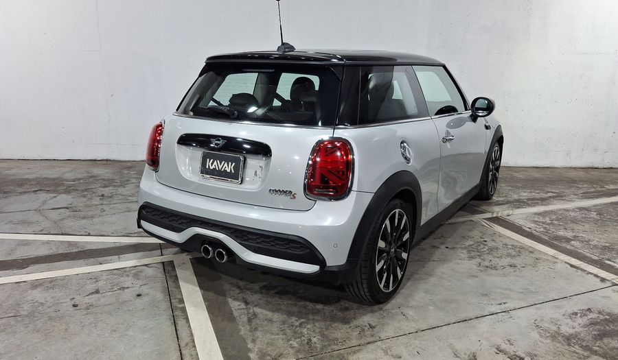 Mini Cooper S 2.0 COOPER CLASSIC DCT Hatchback 2022