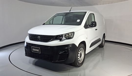 Peugeot • Partner