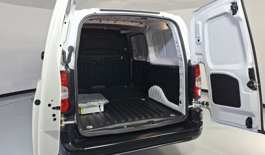 Peugeot Partner BEV 50KWH MAXI PACK AUTO Van 2023