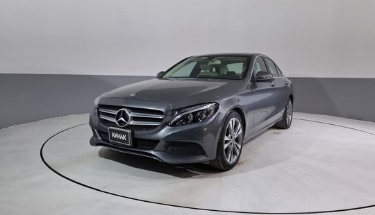Mercedes Benz • Clase C