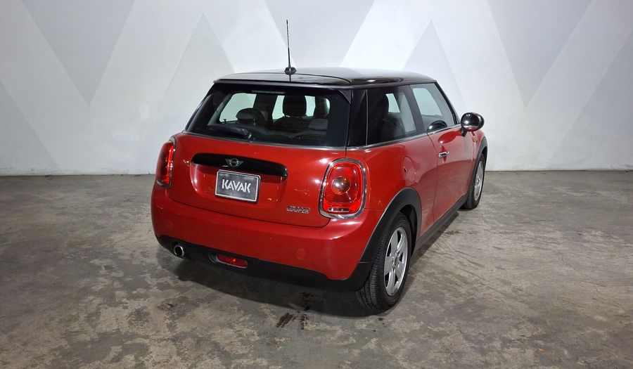Mini Cooper 1.5 COOPER SALT AT Hatchback 2016