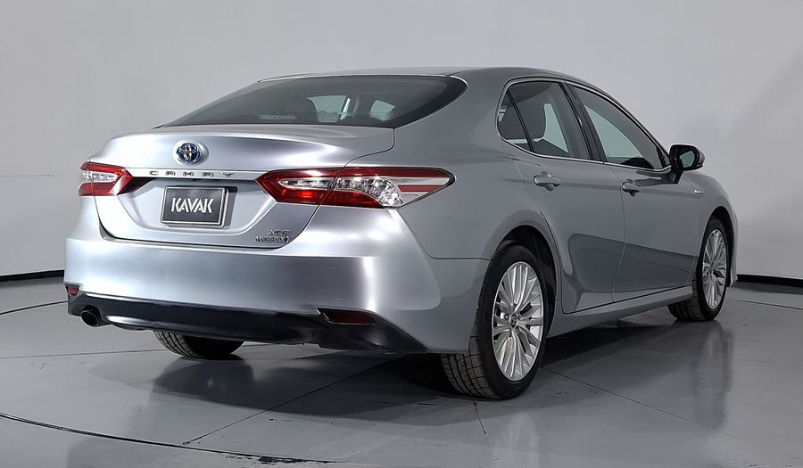 Toyota Camry 2.5 XLE NAVI HV AUTO Sedan 2020