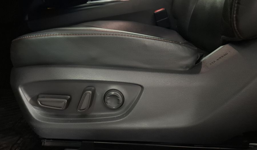 Toyota Camry 2.5 XLE NAVI HV AUTO Sedan 2020