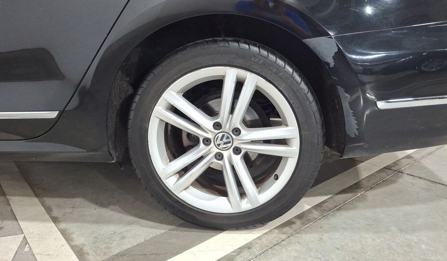 Volkswagen Passat 3.6 DSG Sedan 2015