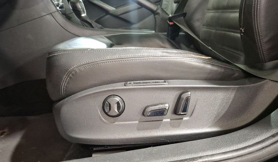 Volkswagen Passat 3.6 DSG Sedan 2015