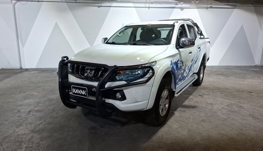 Mitsubishi • L200