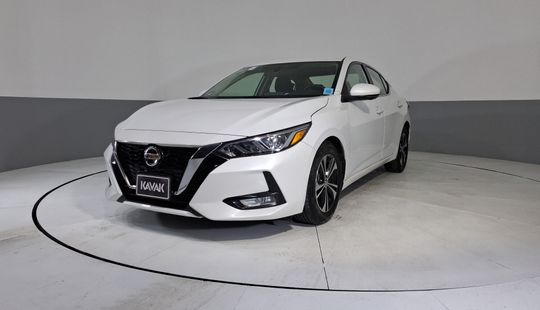 Nissan • Sentra