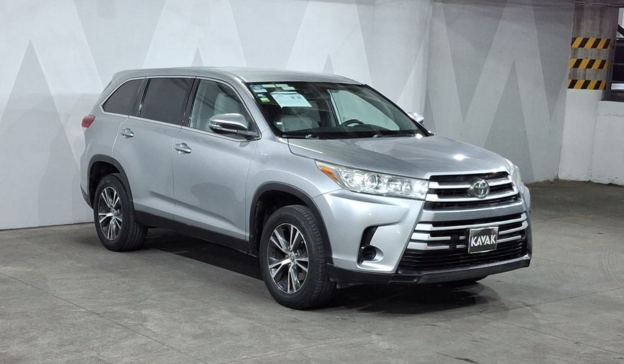 Toyota Highlander 3.5 LE AUTO Suv 2019