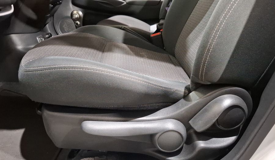 Nissan Versa 1.6 ADVANCE AUTO Sedan 2019