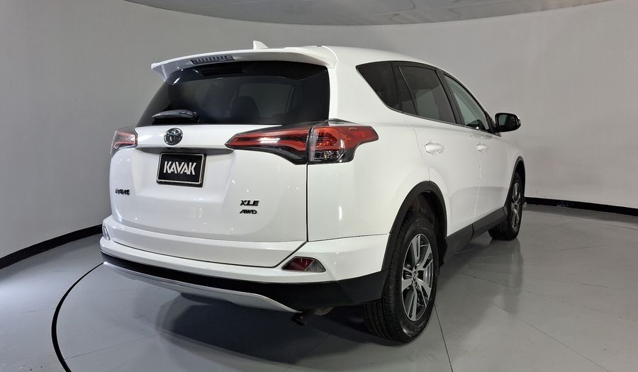 Toyota Rav4 2.5 XLE AWD AT Suv 2016