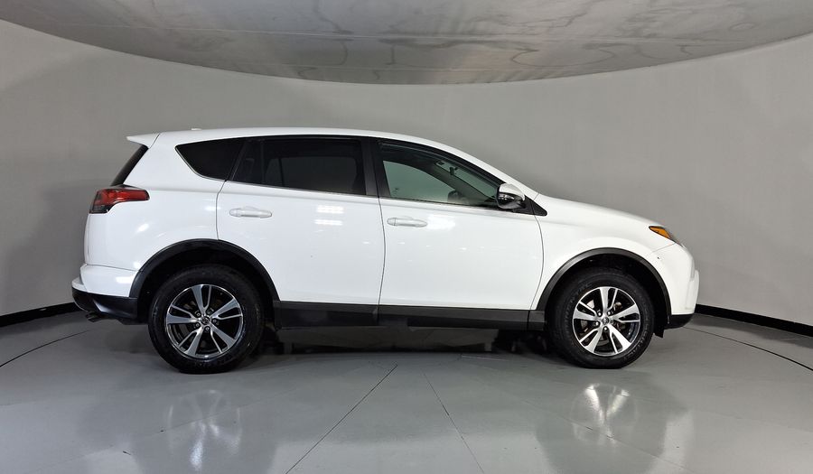 Toyota Rav4 2.5 XLE AWD AT Suv 2016