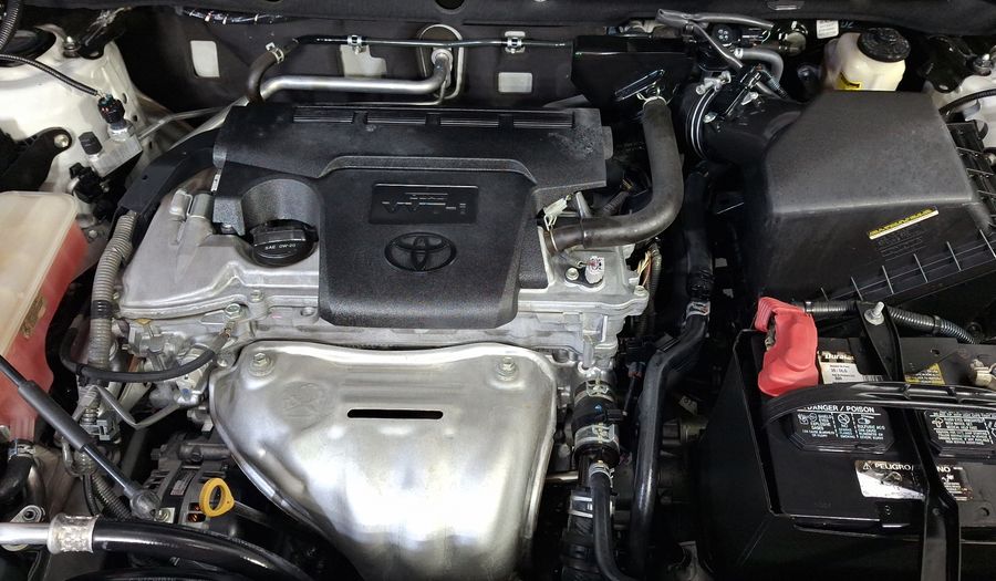 Toyota Rav4 2.5 XLE AWD AT Suv 2016
