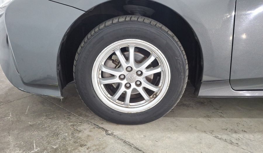 Toyota Prius 1.8 HYBRID BASE Hatchback 2017