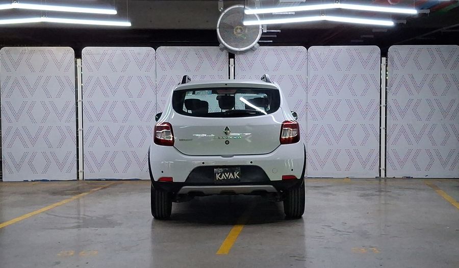 Renault Stepway 1.6 TREK Hatchback 2018