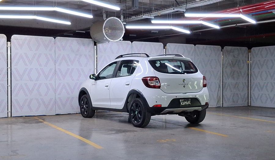 Renault Stepway 1.6 TREK Hatchback 2018