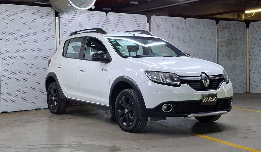 Renault Stepway 1.6 TREK Hatchback 2018