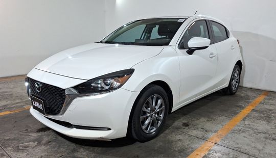 Mazda • Mazda 2
