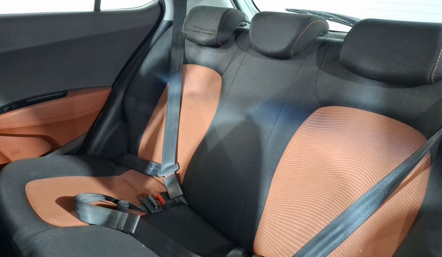 Hyundai Grand I10 1.2 GLS AT Hatchback 2017