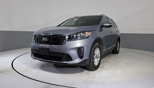 Kia • Sorento