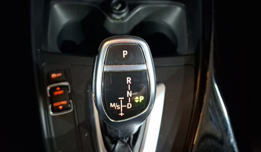 Bmw Serie 2 2.0 220IA SPORT LINE Coupe 2016