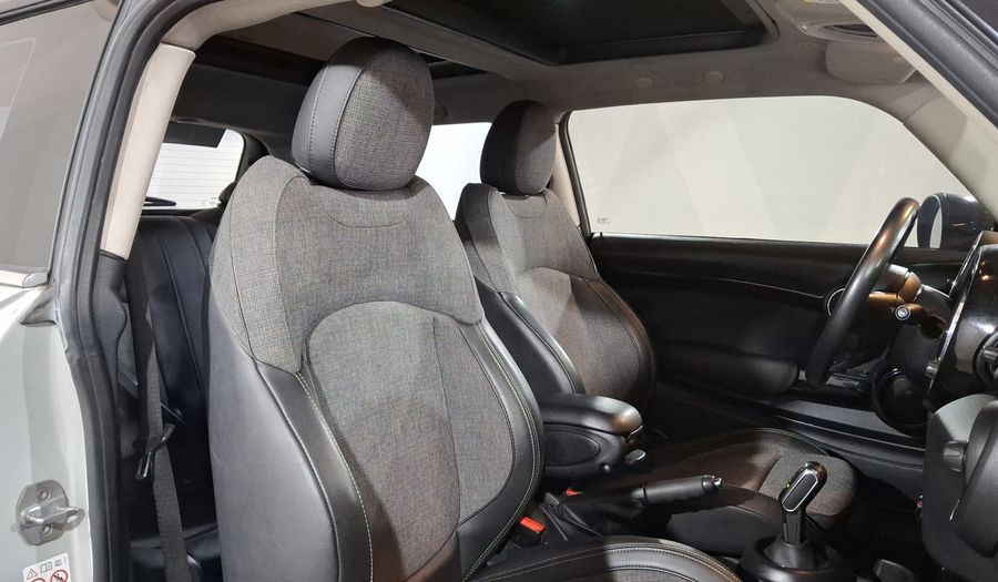 Mini Cooper 1.5 COOPER CHILI DCT Hatchback 2019