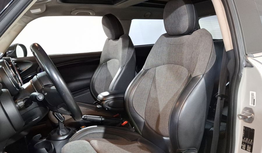 Mini Cooper 1.5 COOPER CHILI DCT Hatchback 2019