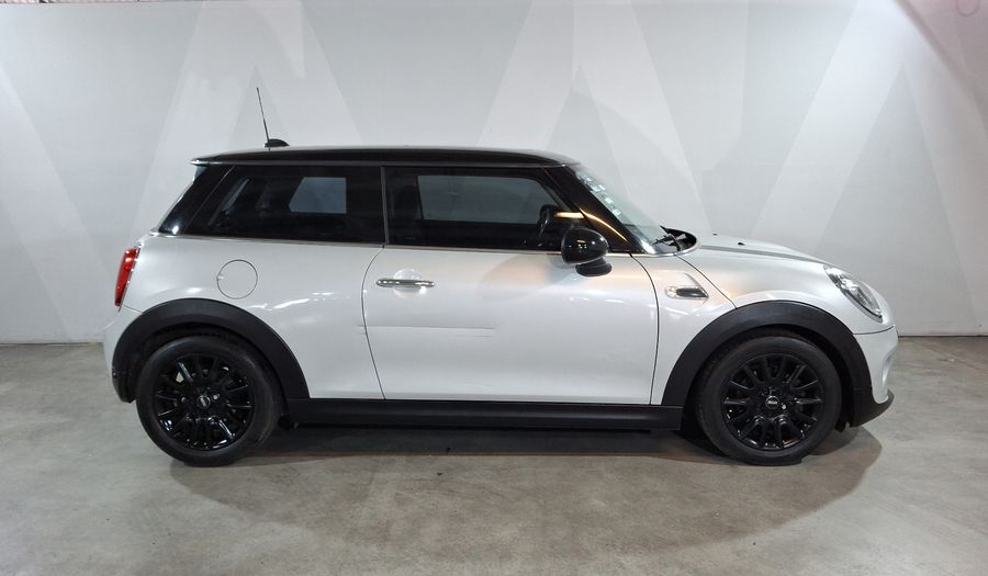 Mini Cooper 1.5 COOPER CHILI DCT Hatchback 2019
