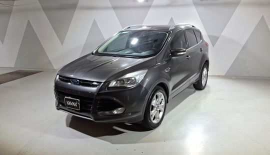 Ford • Escape