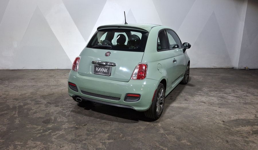 Fiat 500 1.4 SPORT AT Hatchback 2015