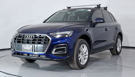 Audi • Q5