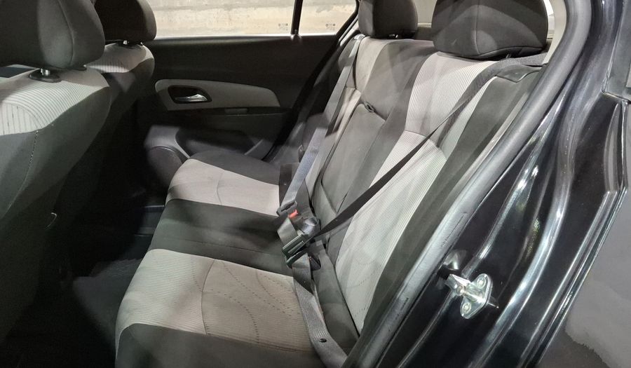Chevrolet Cruze 1.8 1LS M Sedan 2013