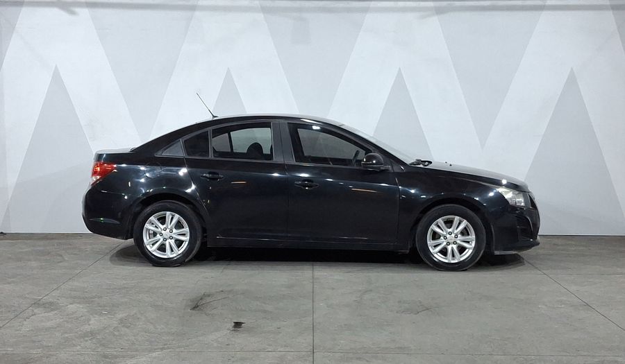 Chevrolet Cruze 1.8 1LS M Sedan 2013