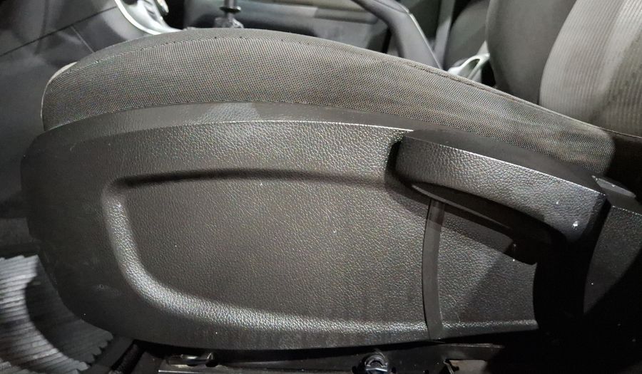 Chevrolet Cruze 1.8 1LS M Sedan 2013